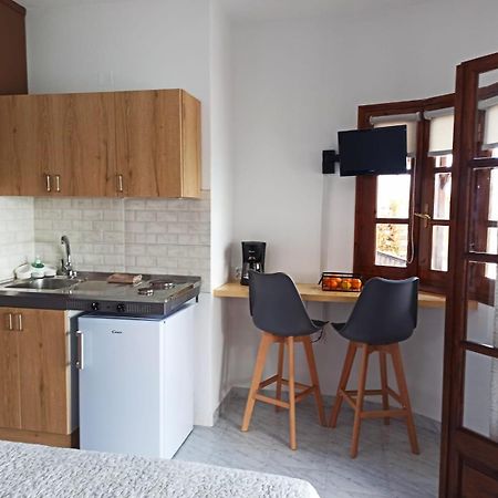 Studios Loukia Kokkari Esterno foto