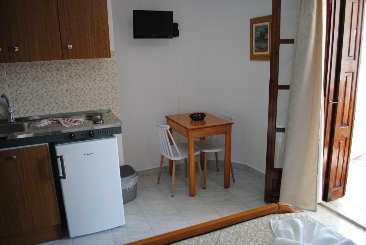 Studios Loukia Kokkari Esterno foto
