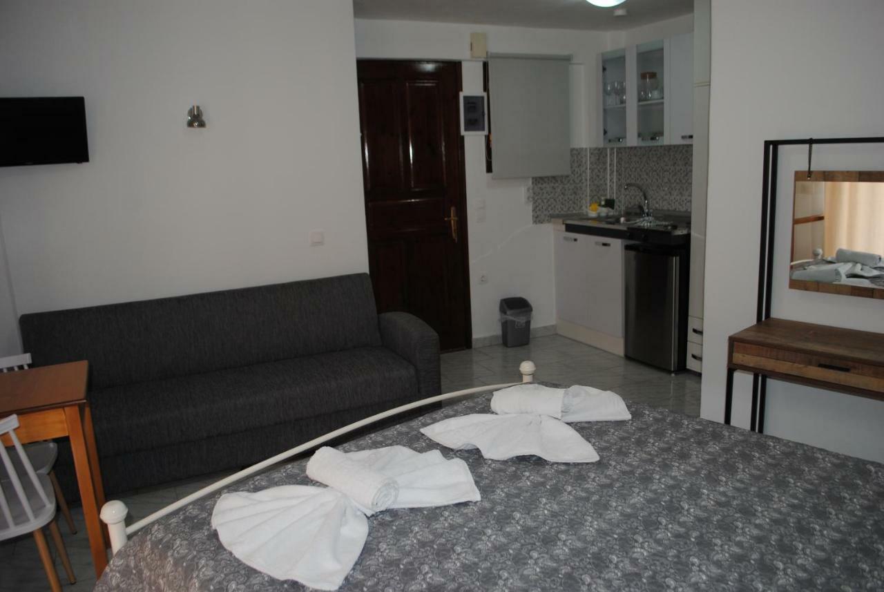 Studios Loukia Kokkari Esterno foto