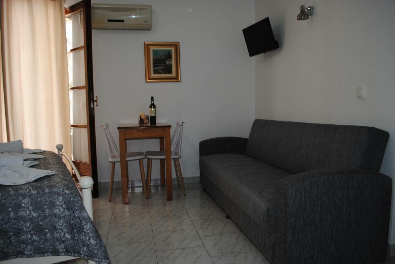 Studios Loukia Kokkari Esterno foto